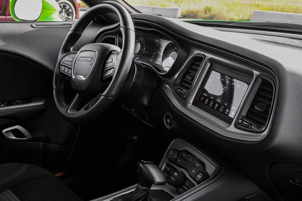 Dodge Challenger SXT* RWD* * (  ) | Mobile.bg   13