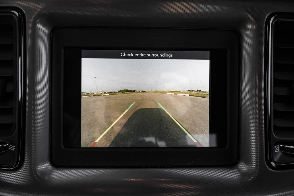 Dodge Challenger SXT* RWD* АвтоКредит* (ЦЕНА ДО БГ) - изображение 7