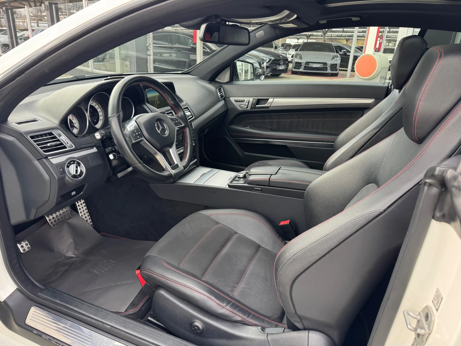 Mercedes-Benz E 350 D#AMG#9G-TR#DESIGNO#ALCANTARA#PANO#360CAM#KEYLESS - изображение 8