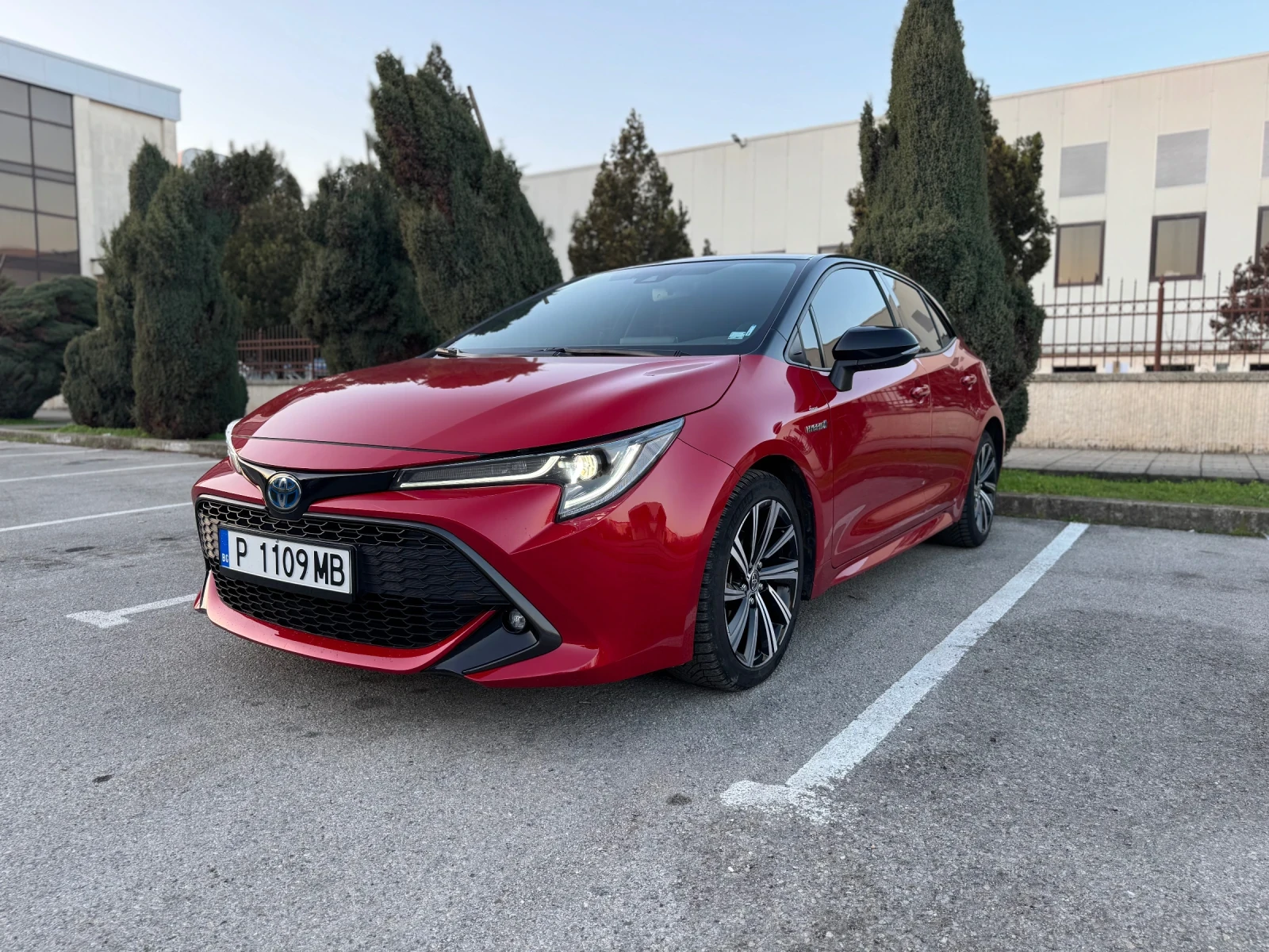 Toyota Corolla * 1. 8 HSD EXECUTIVE PLUS*  - изображение 4