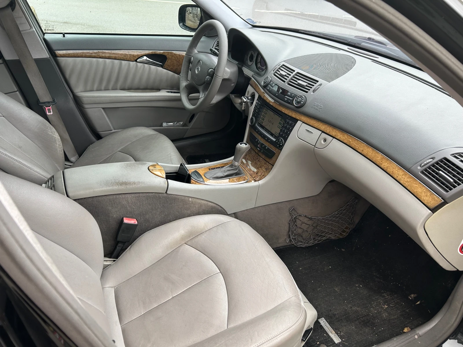 Mercedes-Benz E 280 3.0 CDI  V6 EVO / Автоматик / Регистриран  - изображение 8