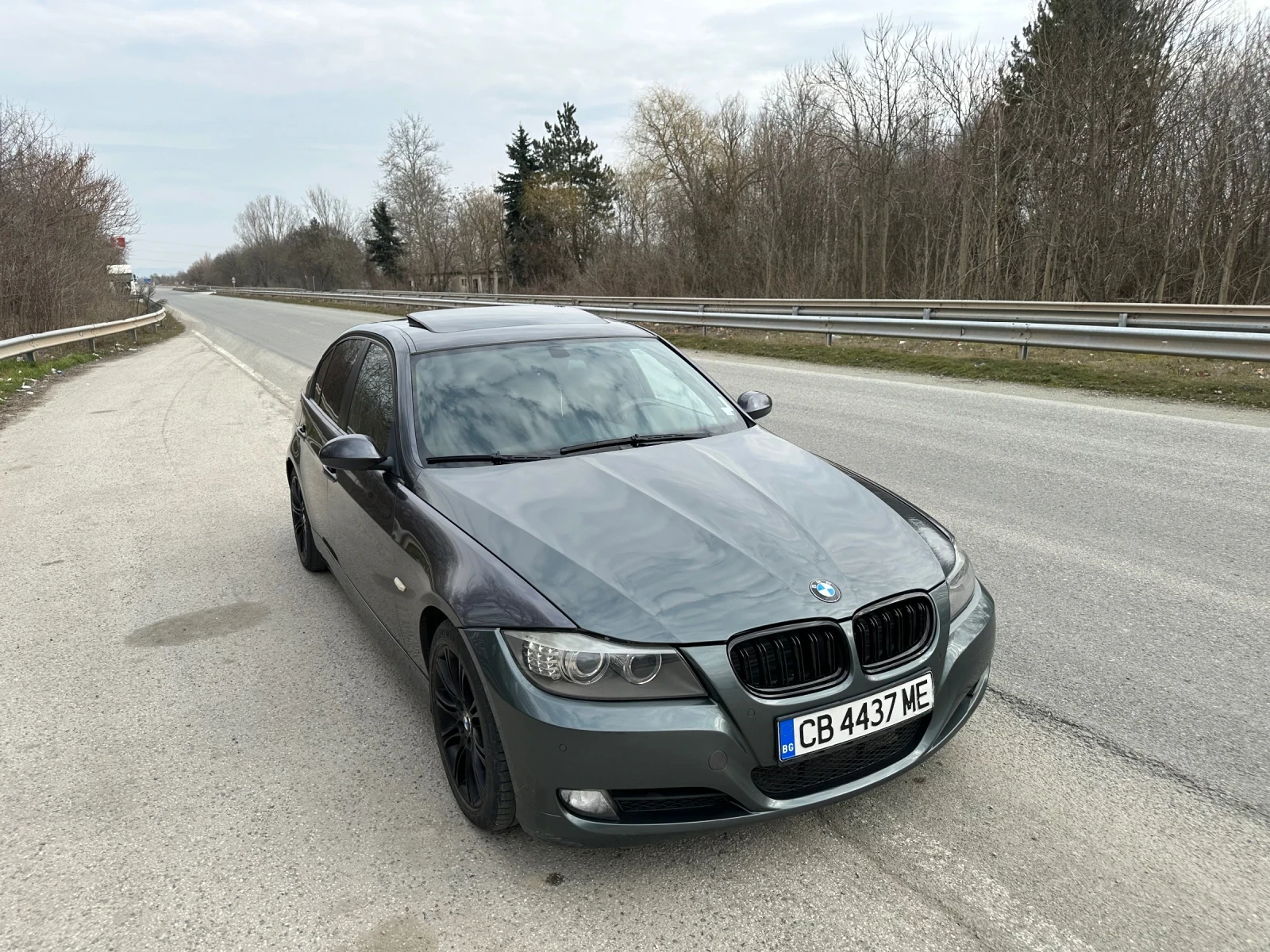 BMW 320  - изображение 4