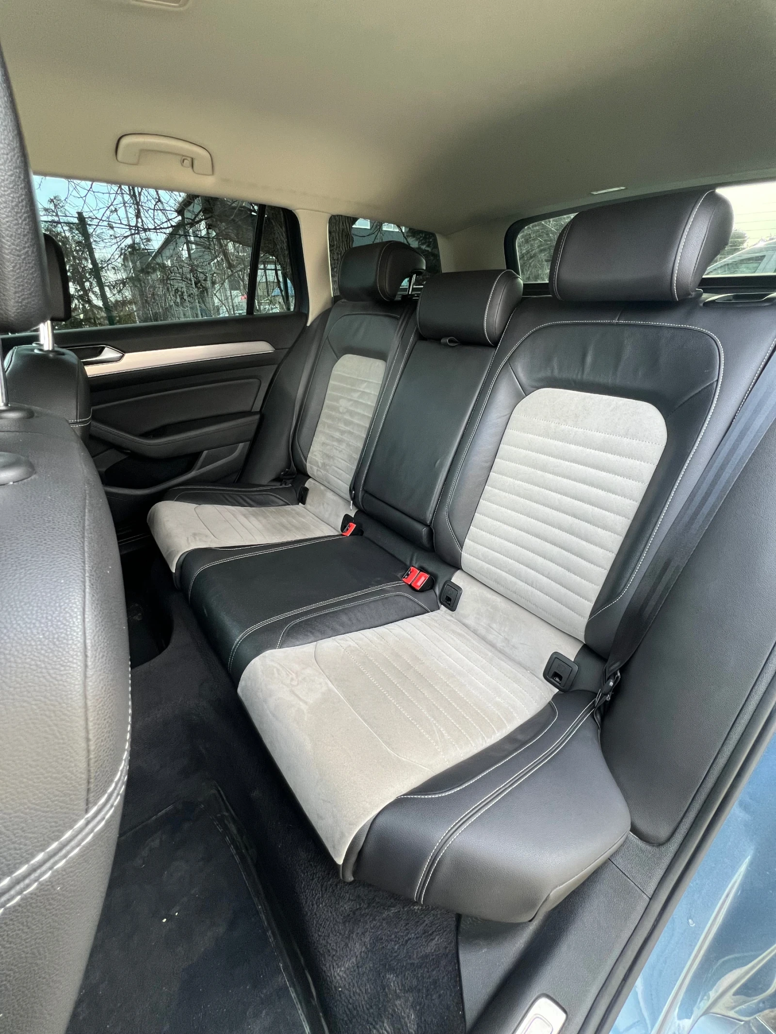 VW Passat 2.0-150kc , снимка 12 - Автомобили и джипове - 53850025