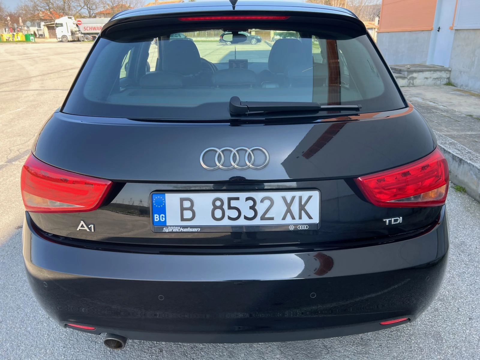 Audi A1 Sportback 1.6 TDI, снимка 3 - Автомобили и джипове - 53981741