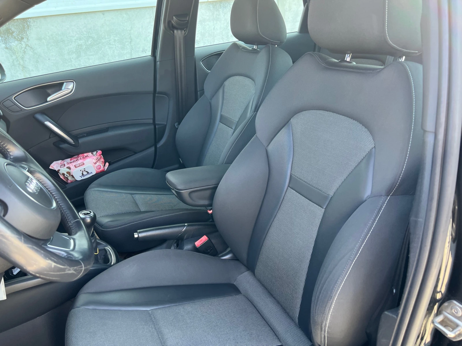 Audi A1 Sportback 1.6 TDI, снимка 9 - Автомобили и джипове - 53981741