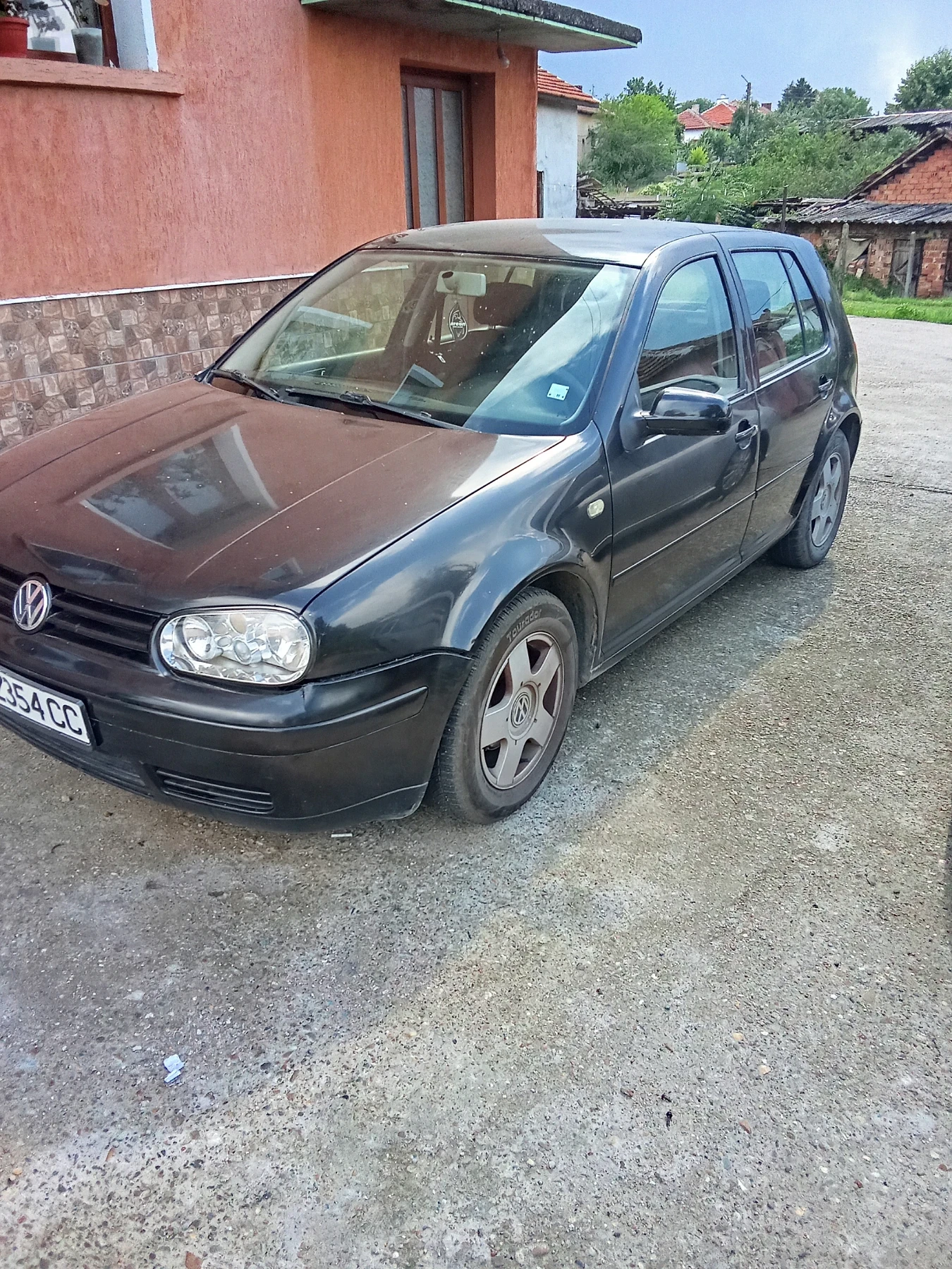 VW Golf, снимка 2 - Автомобили и джипове - 55003124