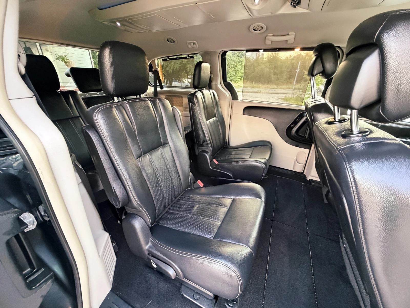 Lancia Voyager 2.8CRD ������� FULL ������ | Mobile.bg � ����������� 11