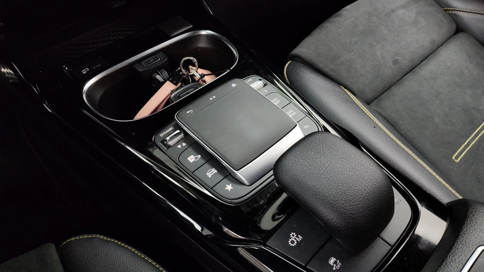 Mercedes-Benz CLA 45 AMG AMG CLA 45 S 4MATIC+ , снимка 17 - Автомобили и джипове - 55291598
