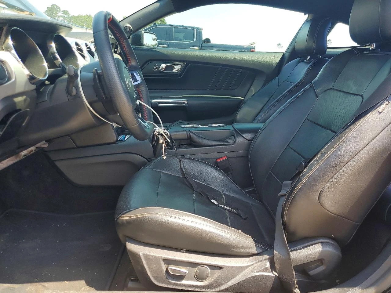Ford Mustang 5.0l Gt, снимка 7 - Автомобили и джипове - 55243416