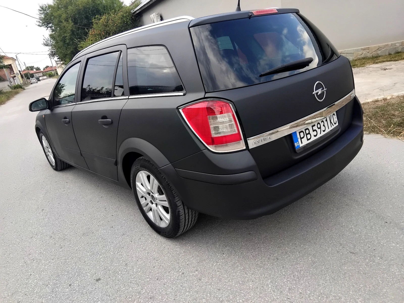 Opel Astra 1.9TDCI.2007г. AВТОМАТИК, снимка 14 - Автомобили и джипове - 55377125