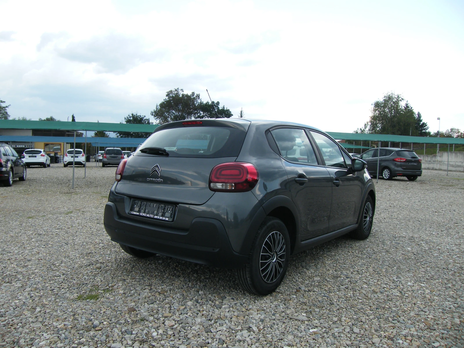 Citroen C3 1.2i EURO 6B, снимка 4 - Автомобили и джипове - 55927432