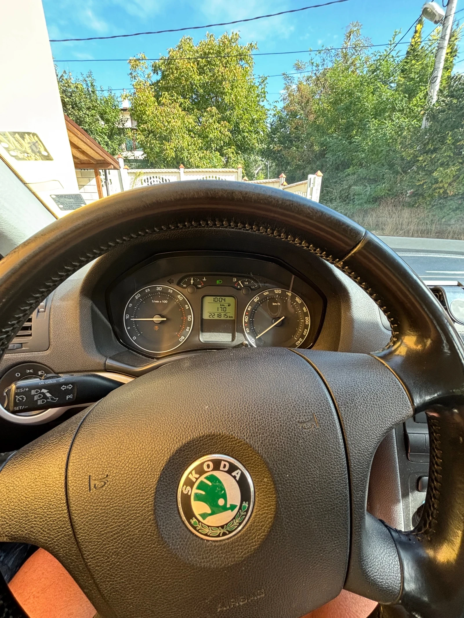 Skoda Octavia 1.9TDI, снимка 14 - Автомобили и джипове - 56092915