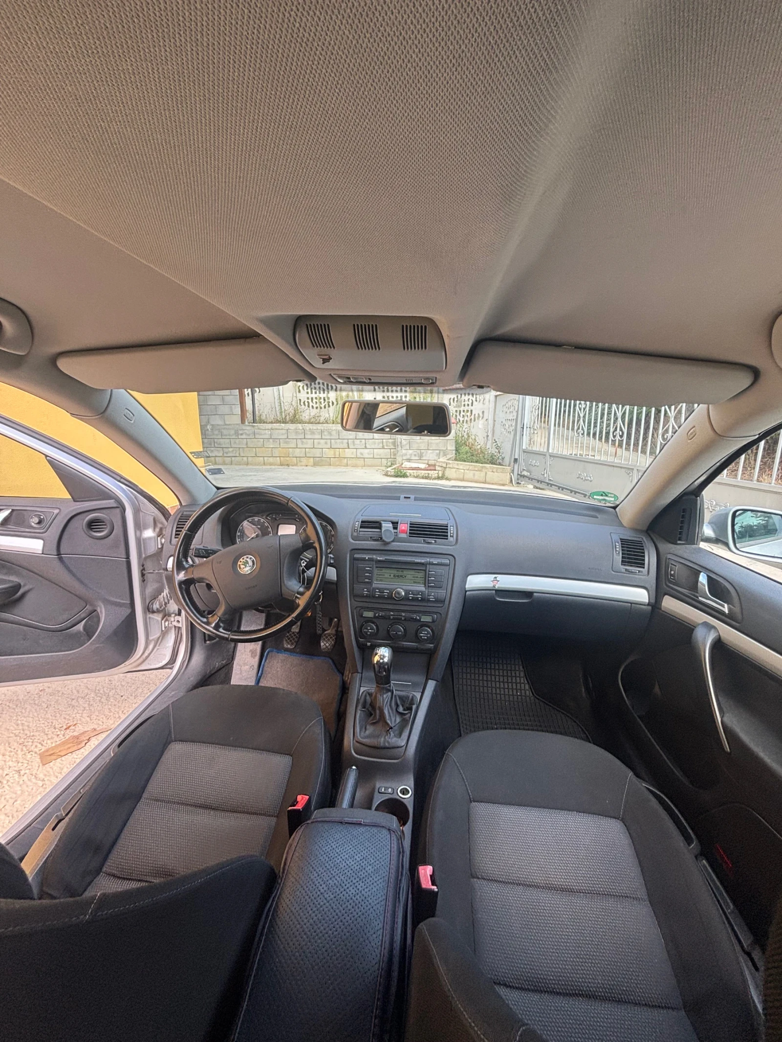 Skoda Octavia 1.9TDI, снимка 8 - Автомобили и джипове - 56092915