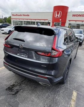 Honda Cr-v TOURING HYBRID AWD * 2.0 * БЕЗ ИНЦИДЕНТИ * CARFAX , снимка 4