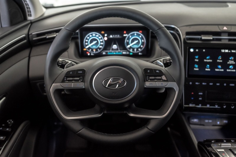 Hyundai Tucson Exclusive, снимка 7 - Автомобили и джипове - 42546076