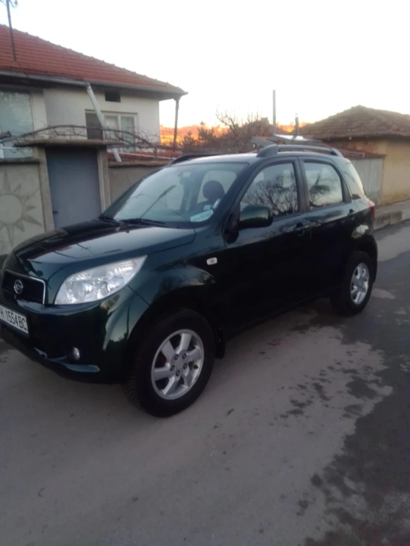 Daihatsu Terios, снимка 2 - Автомобили и джипове - 48549873