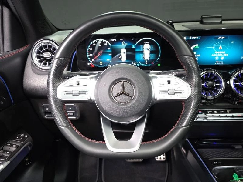 Mercedes-Benz GLB 250 2.0 Automatic, снимка 13 - Автомобили и джипове - 55832853