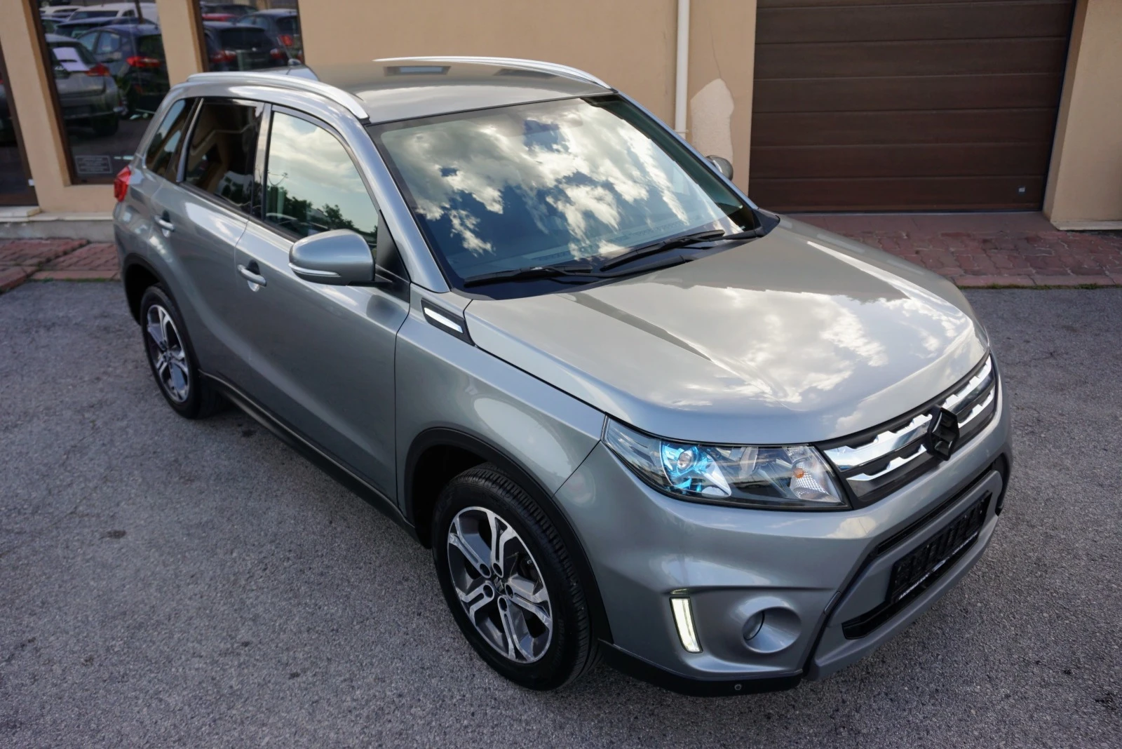 Suzuki Vitara 1.6 VVT GPL V-TOP - изображение 2