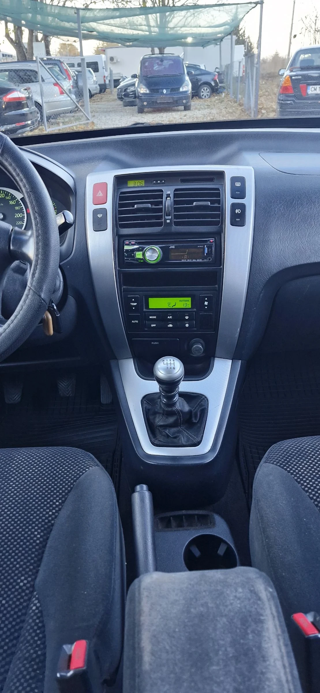 Hyundai Tucson 2.0  140.. 44 | Mobile.bg   17