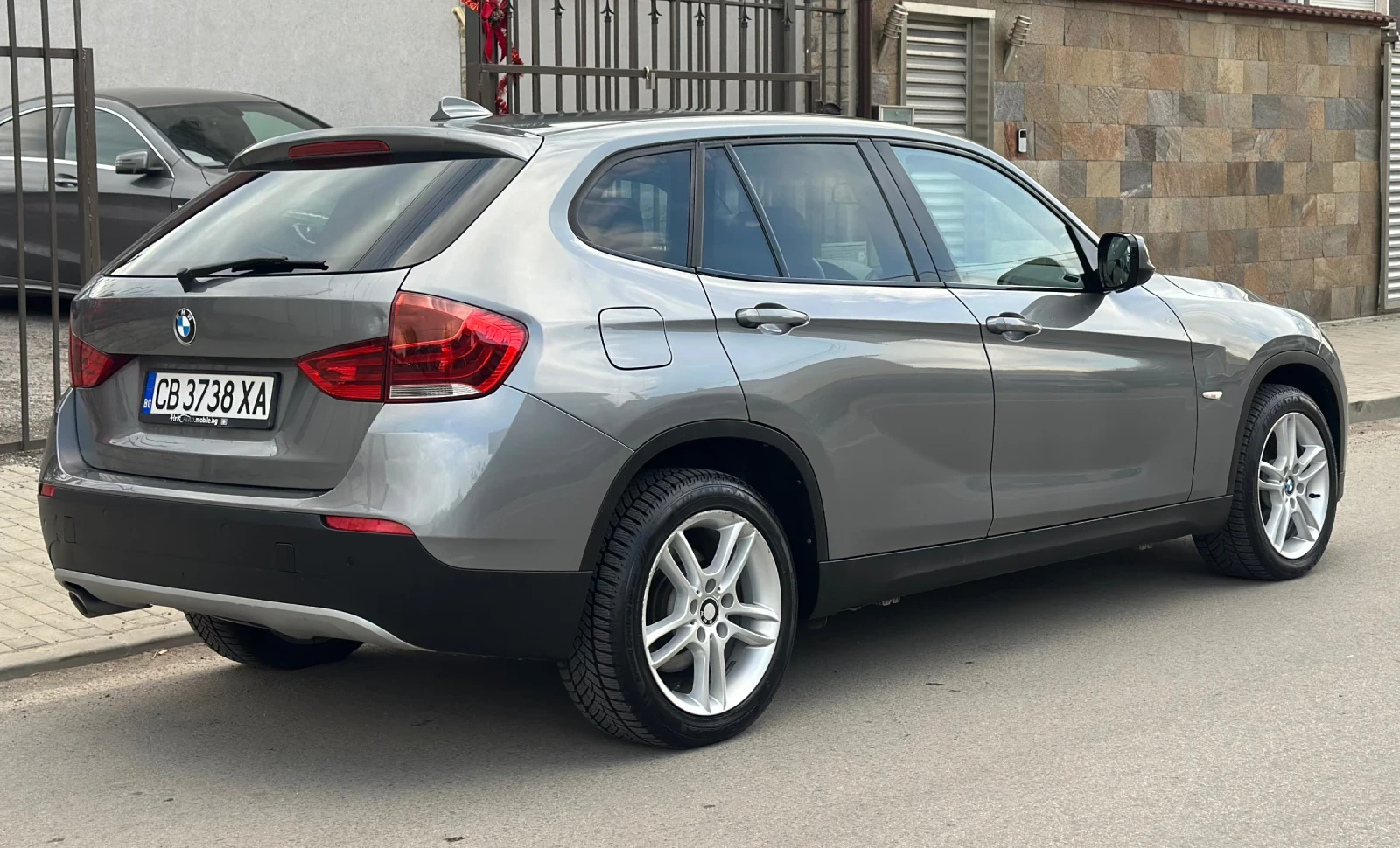 BMW X1 2.3D TwinTurbo System 204HP - изображение 8