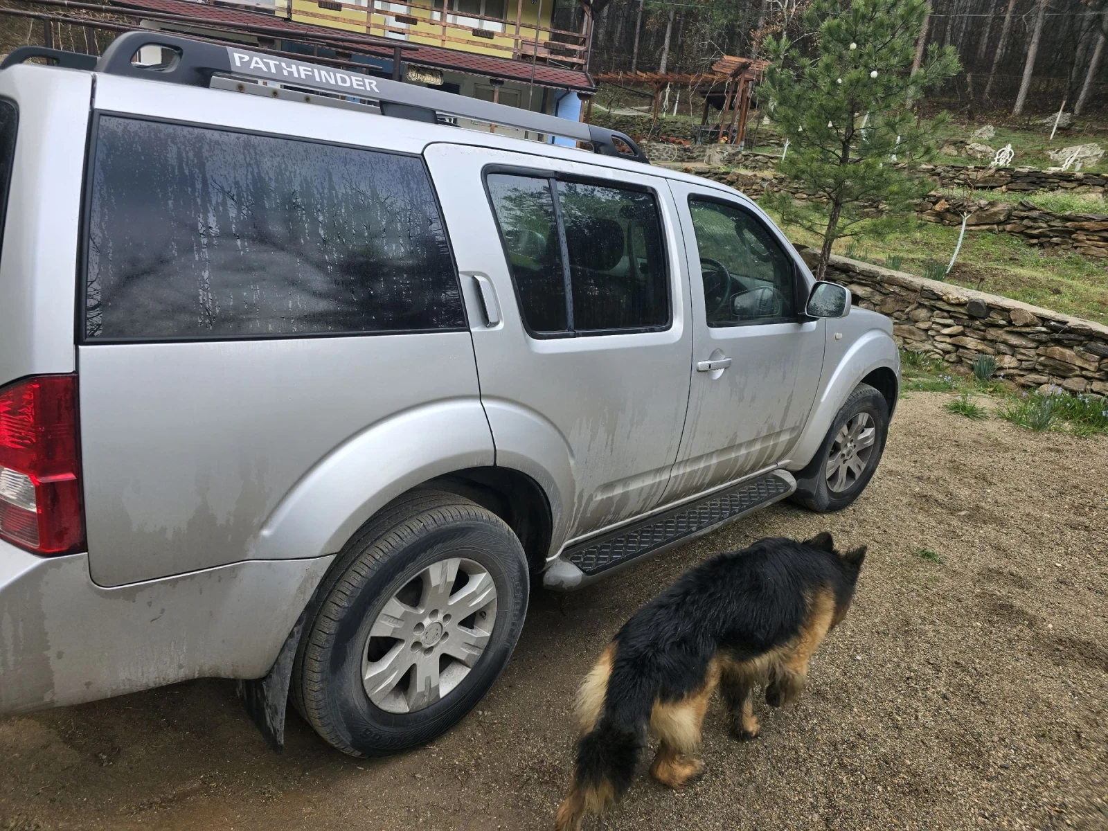 Nissan Pathfinder  - изображение 3