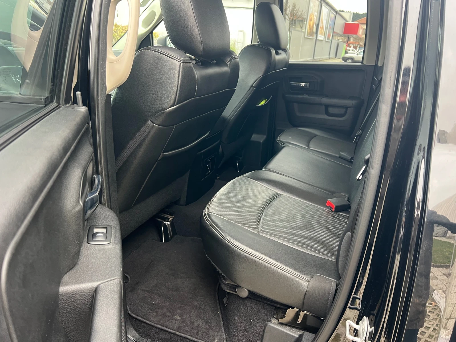 Dodge RAM 1500 4х4 Sport Европейски - изображение 9