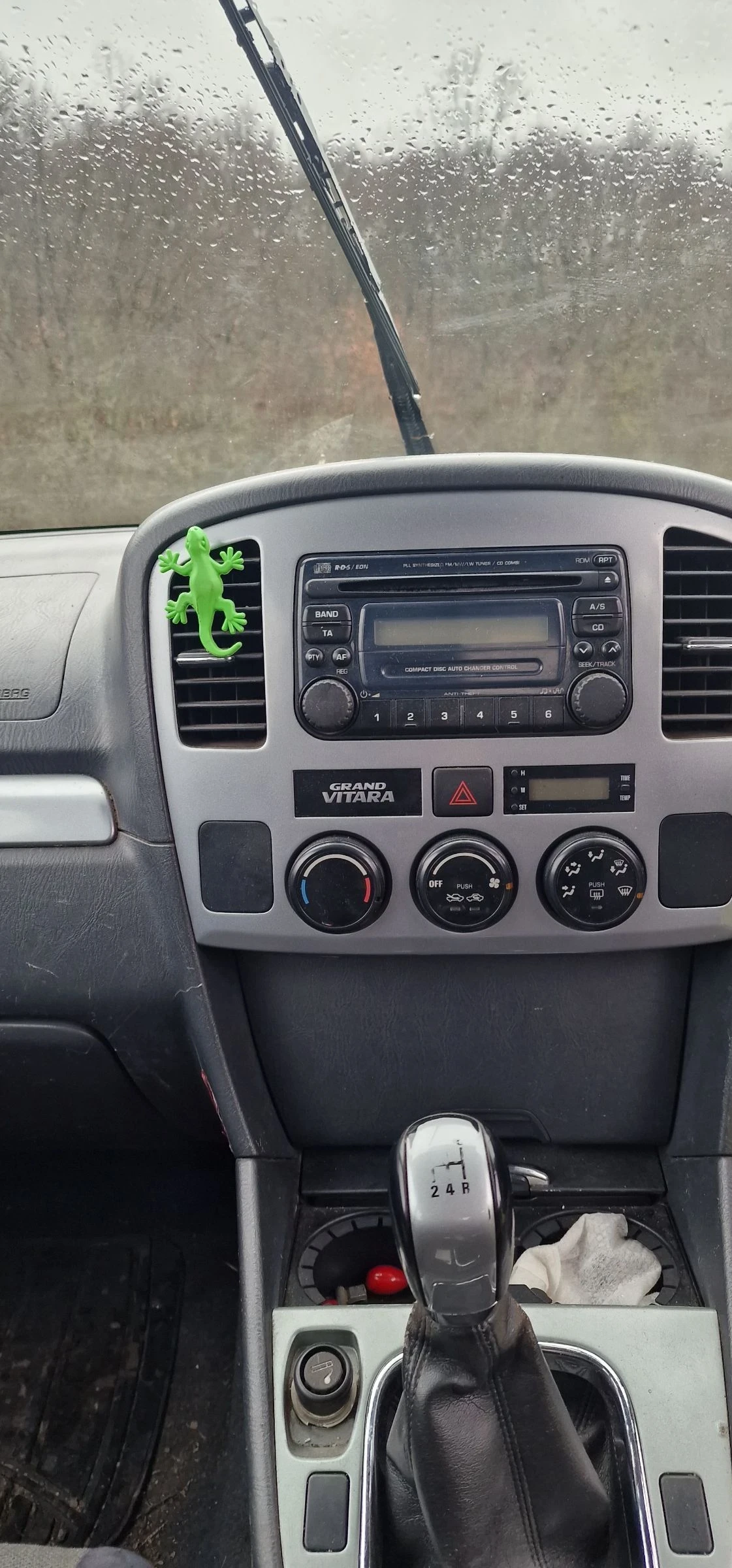 Suzuki Grand vitara  - изображение 7