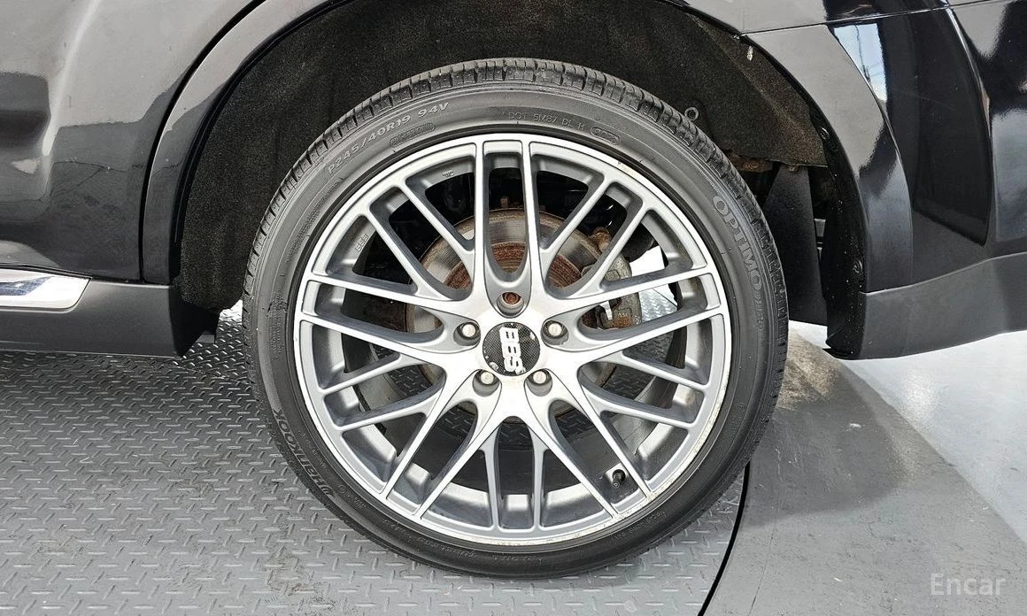 Mitsubishi Outlander, снимка 5 - Автомобили и джипове - 53737009