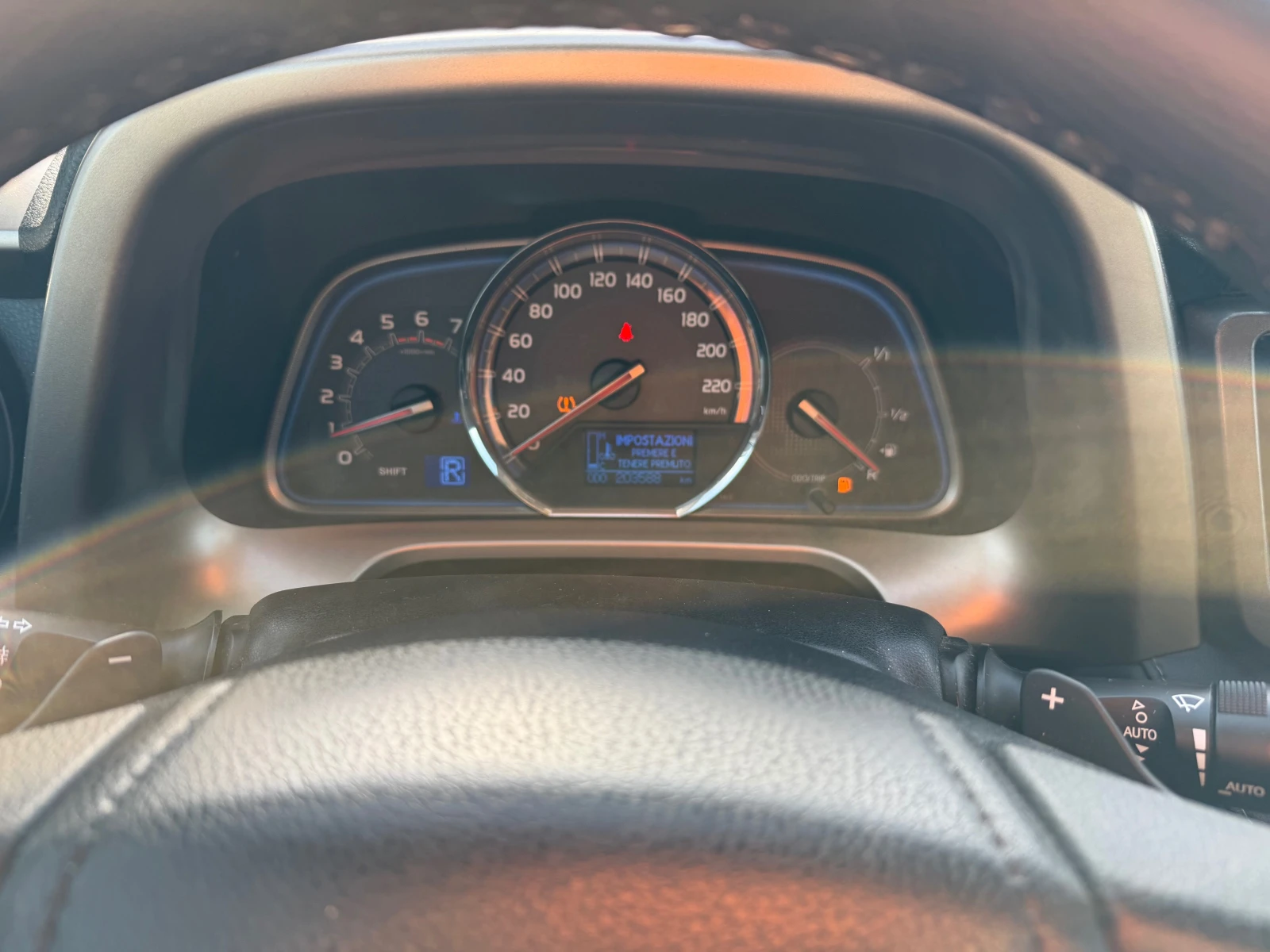 Toyota Rav4 2.2 D4D , снимка 15 - Автомобили и джипове - 53795656