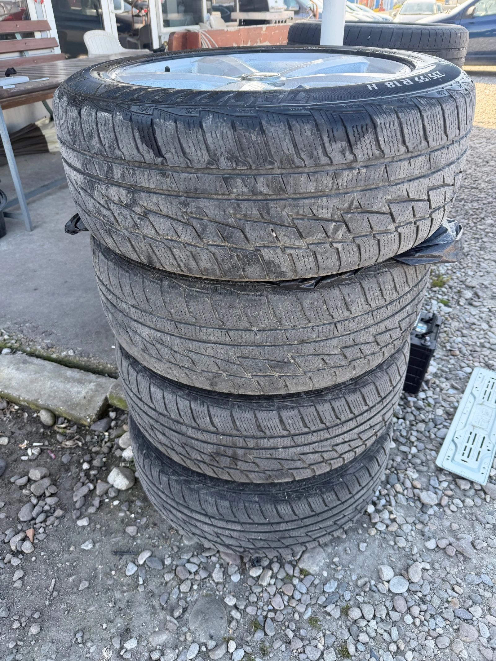 Toyota Rav4 2.2 D4D , снимка 17 - Автомобили и джипове - 53795656