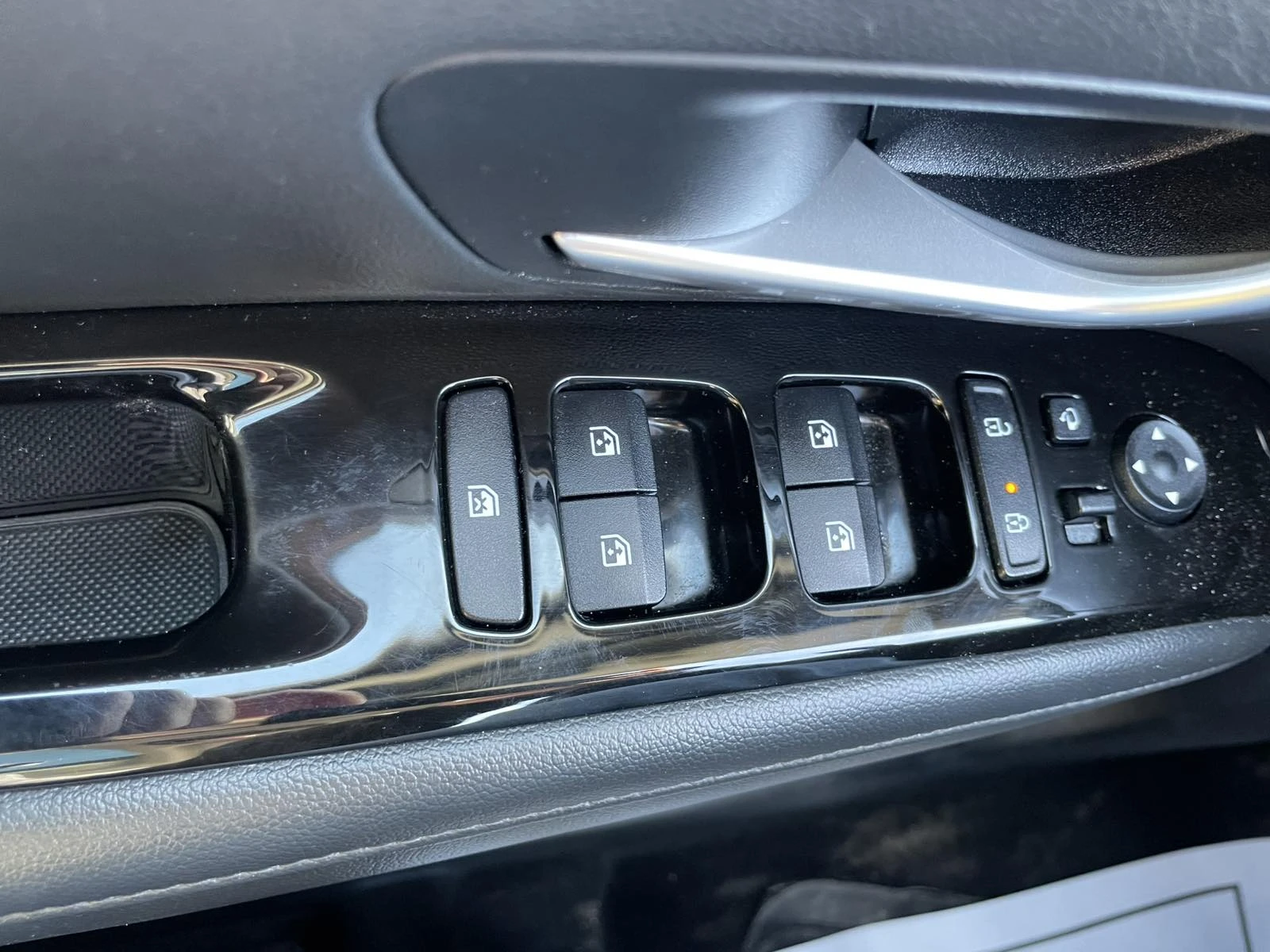 Hyundai Tucson MiHEV 16T 48V 180hp 4WD 7DCT, снимка 15 - Автомобили и джипове - 53828007