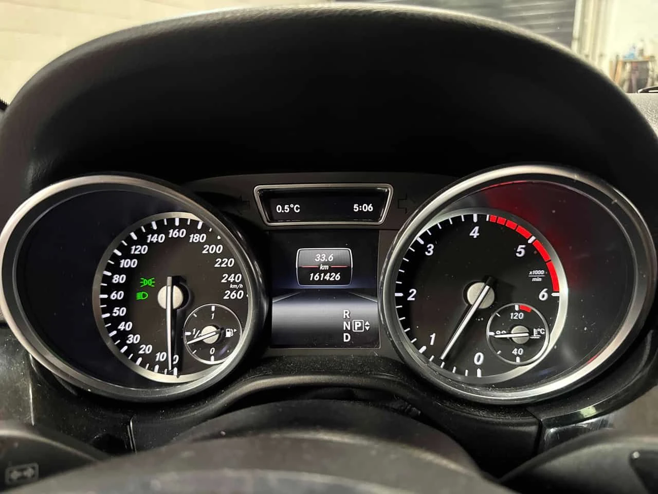 Mercedes-Benz ML 350 BlueTEC  CARFAX, снимка 8 - Автомобили и джипове - 53960046