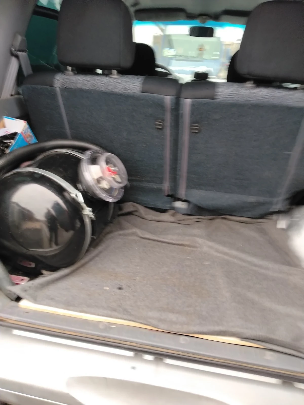 Daihatsu Terios 1.3 бензин газ , снимка 4 - Автомобили и джипове - 54013276