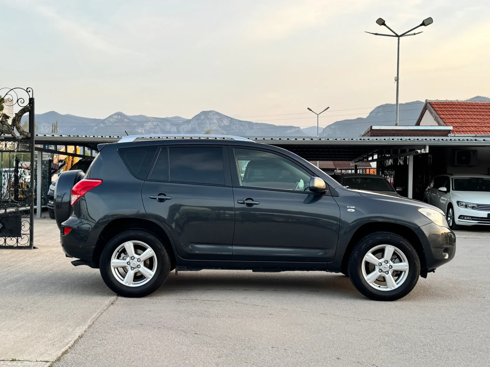 Toyota Rav4 2.2D4D 136�.� ������ 4�4 | Mobile.bg � ����������� 3