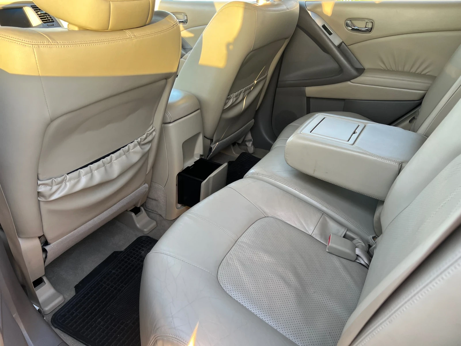 Nissan Murano, снимка 15 - Автомобили и джипове - 54358887