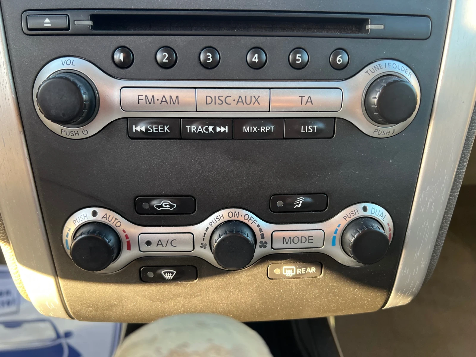 Nissan Murano, снимка 8 - Автомобили и джипове - 54358887