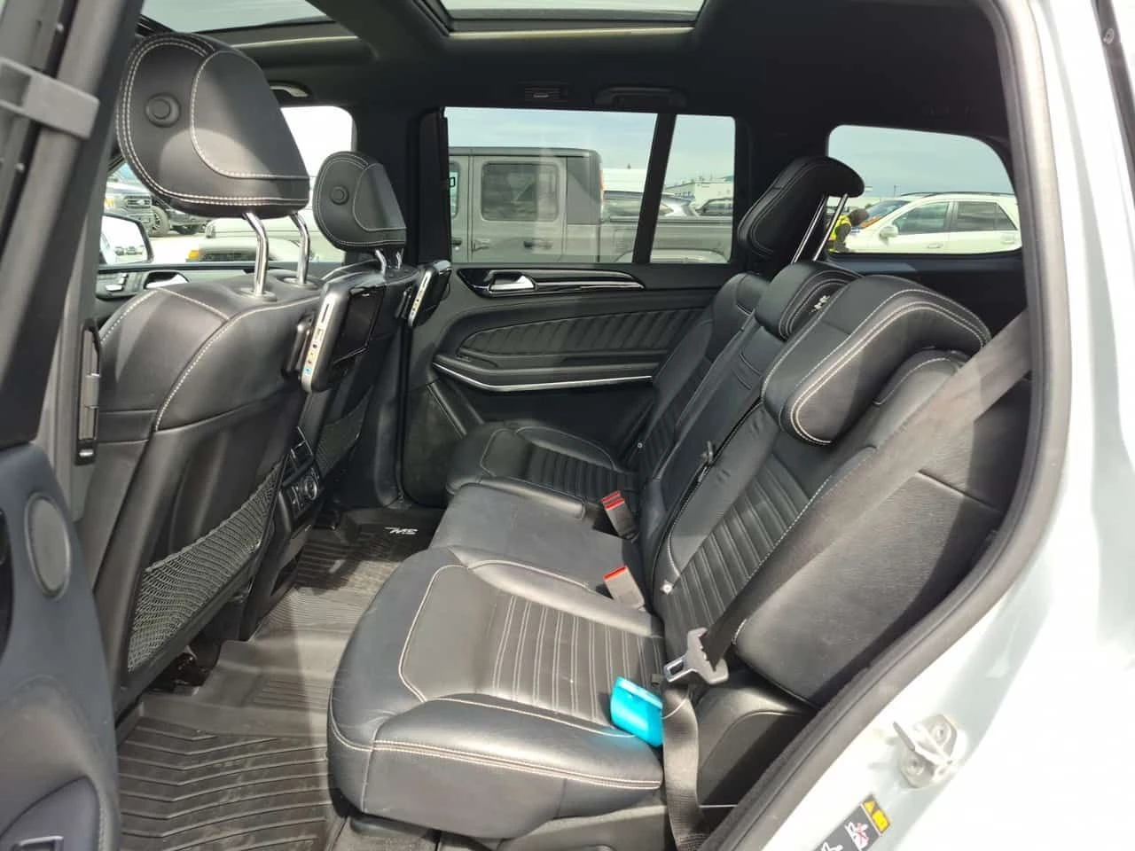 Mercedes-Benz GLS 500 * 550 * АМG Line * CARFAX * , снимка 9 - Автомобили и джипове - 54819528