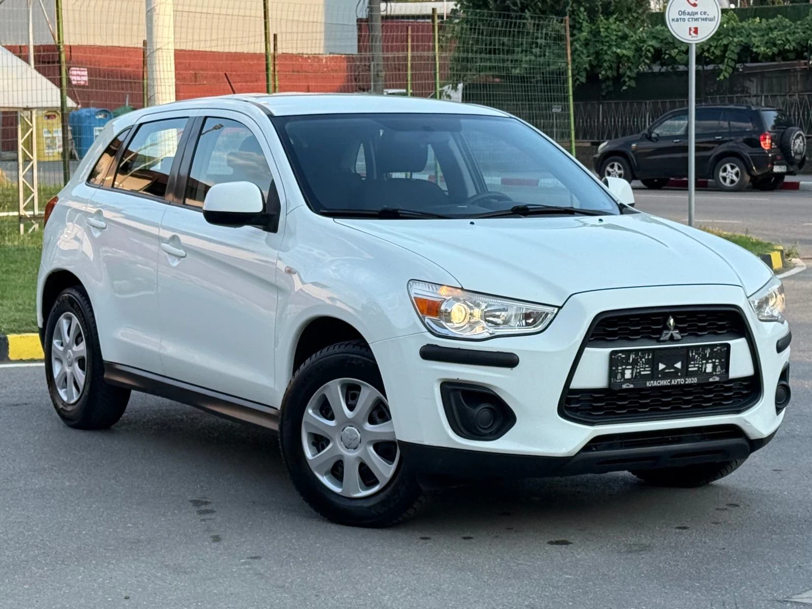 Mitsubishi ASX 1.6 DI-D Италия/Климатик/EURO 6, снимка 2 - Автомобили и джипове - 55335706
