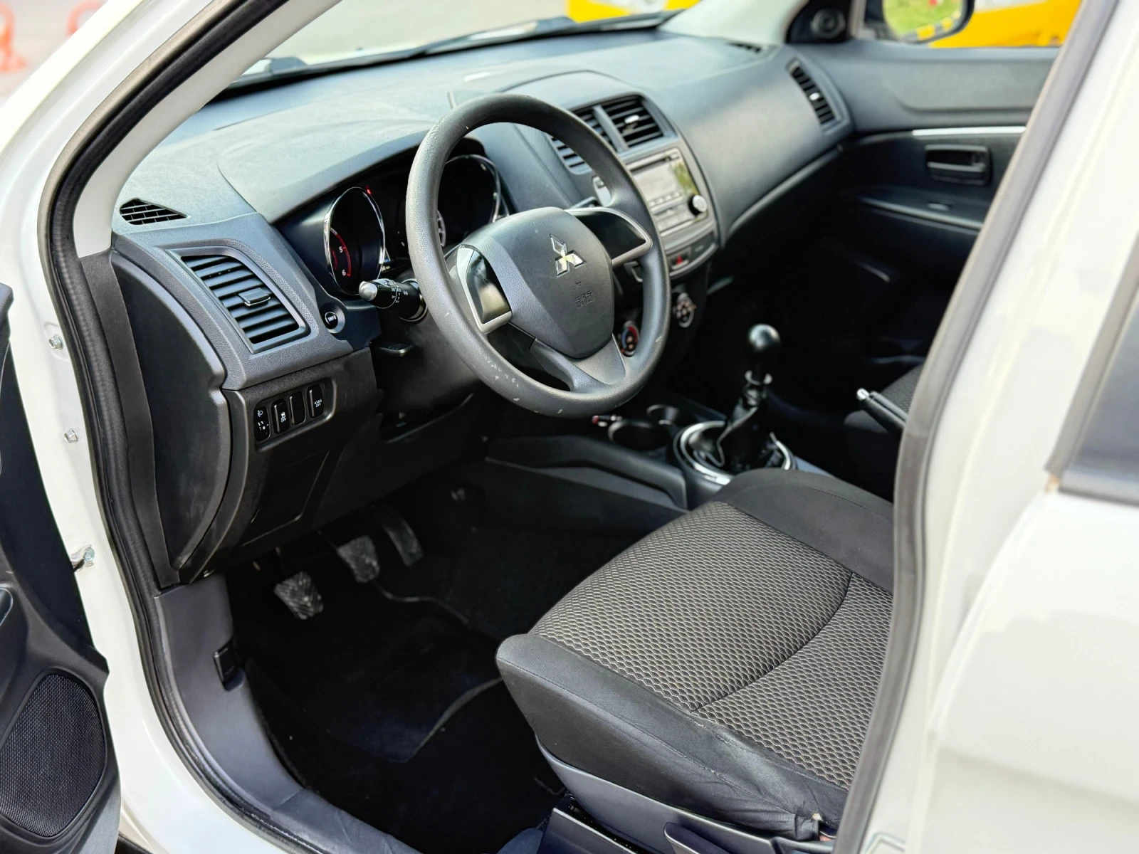 Mitsubishi ASX 1.6 DI-D Италия/Климатик/EURO 6, снимка 11 - Автомобили и джипове - 55335706