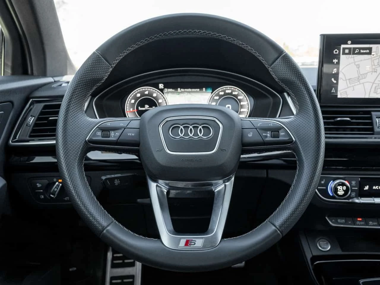 Audi Q5 Progressiv | ФИКСИРАНА ЦЕНА ДО БЪЛГАРИЯ | , снимка 9 - Автомобили и джипове - 55385720