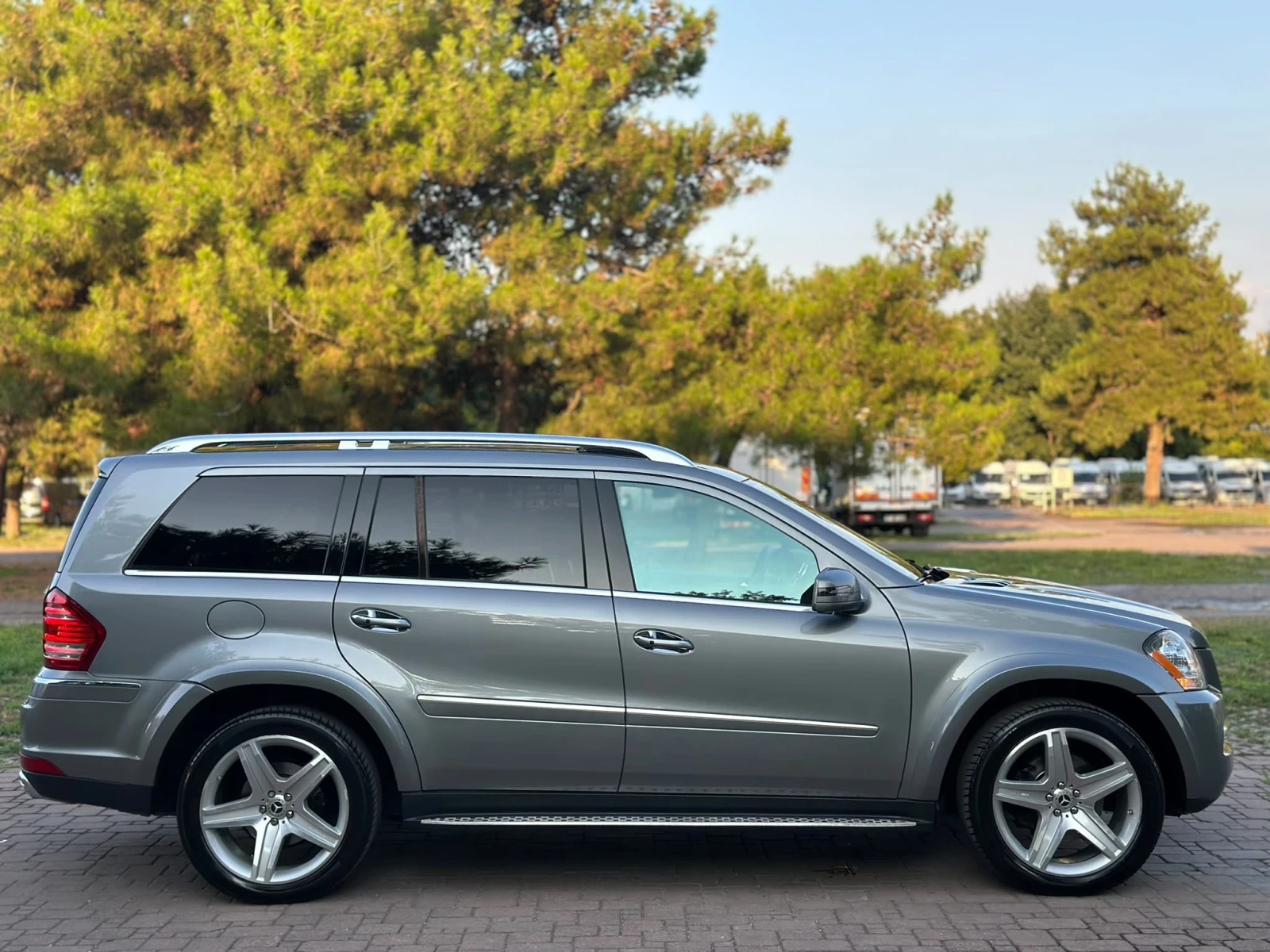 Mercedes-Benz GL 550 | Mobile.bg � ����������� 4