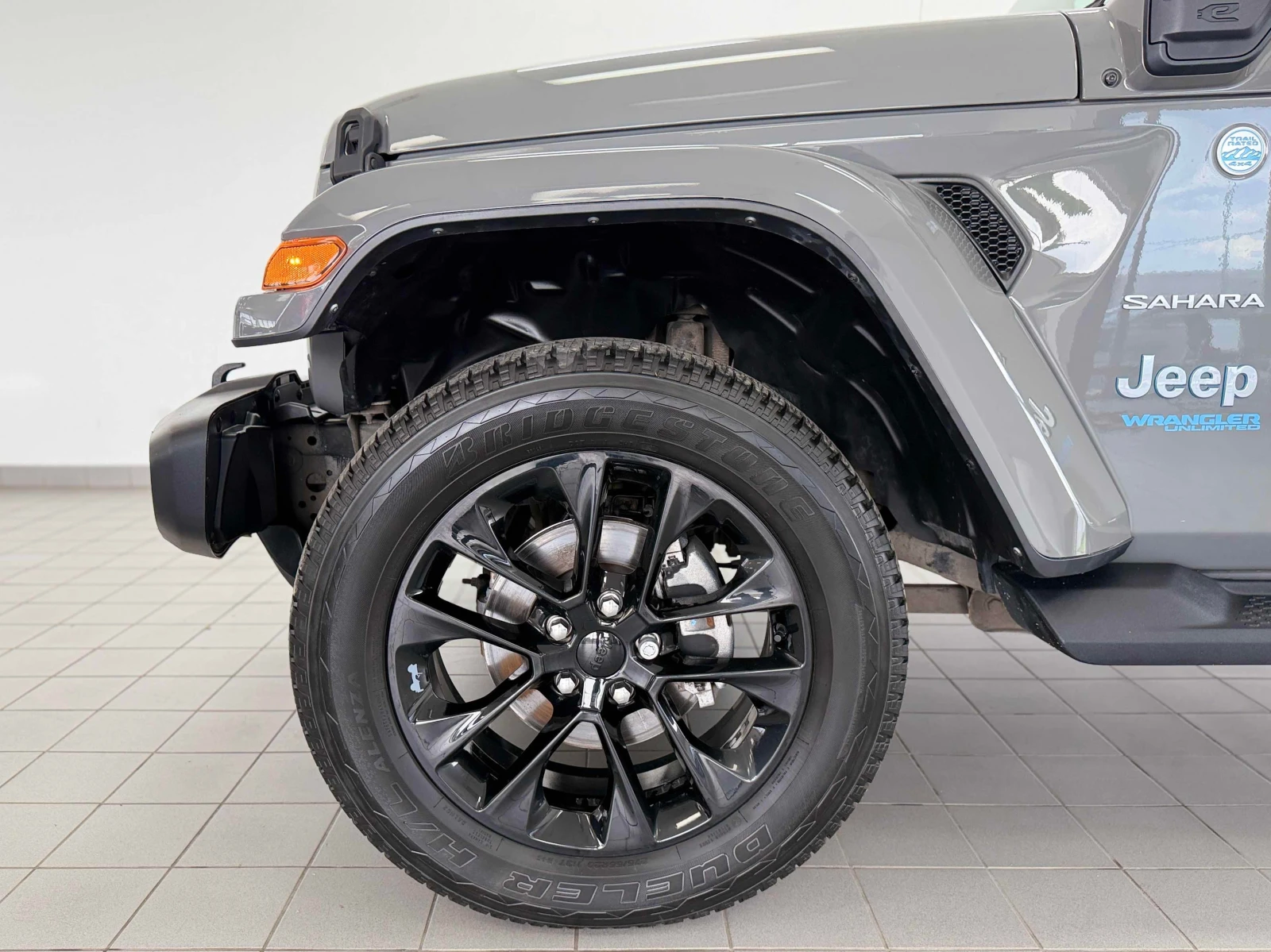 Jeep Wrangler * Unlimited Sahara 4x4* АВТОКРЕДИТ * , снимка 7 - Автомобили и джипове - 55835164