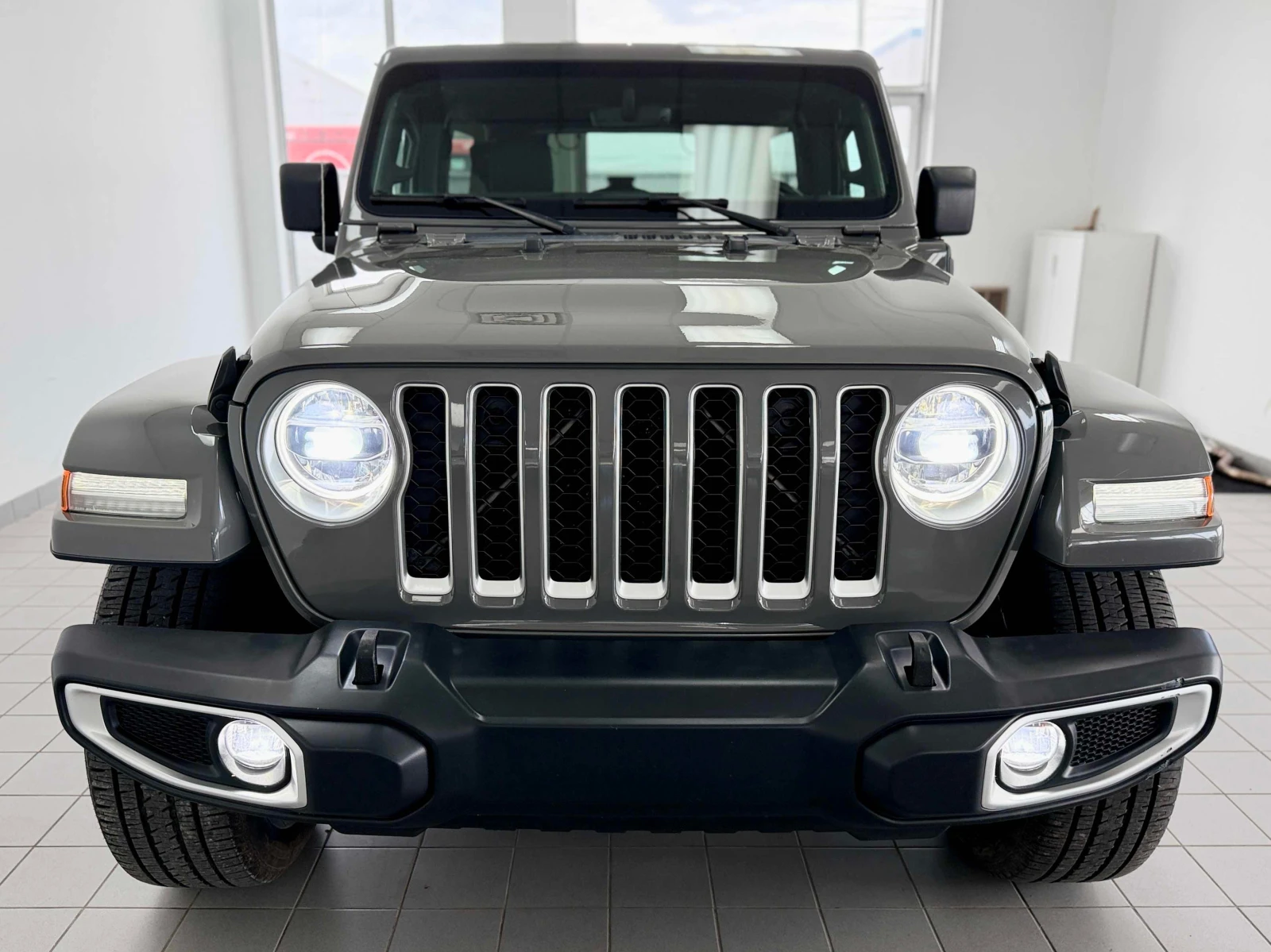 Jeep Wrangler * Unlimited Sahara 4x4* АВТОКРЕДИТ * , снимка 6 - Автомобили и джипове - 55835164