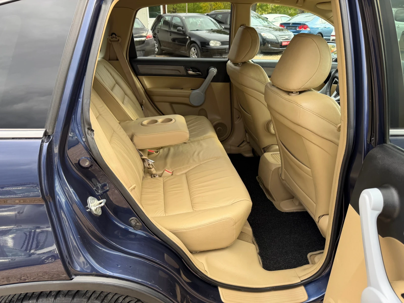 Honda Cr-v 2.2 �����  4�4 ������ 30% ������������ | Mobile.bg � ����������� 12