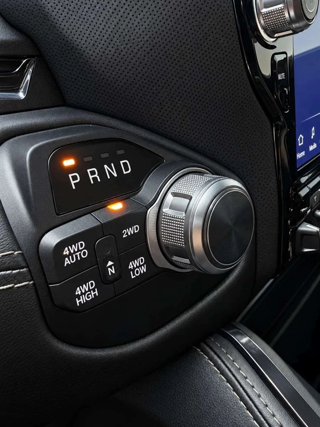 Dodge RAM 1500, снимка 14 - Автомобили и джипове - 56716735