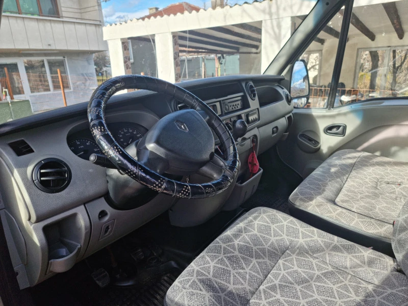 Renault Master 2.5 dci, снимка 6 - Бусове и автобуси - 45013014