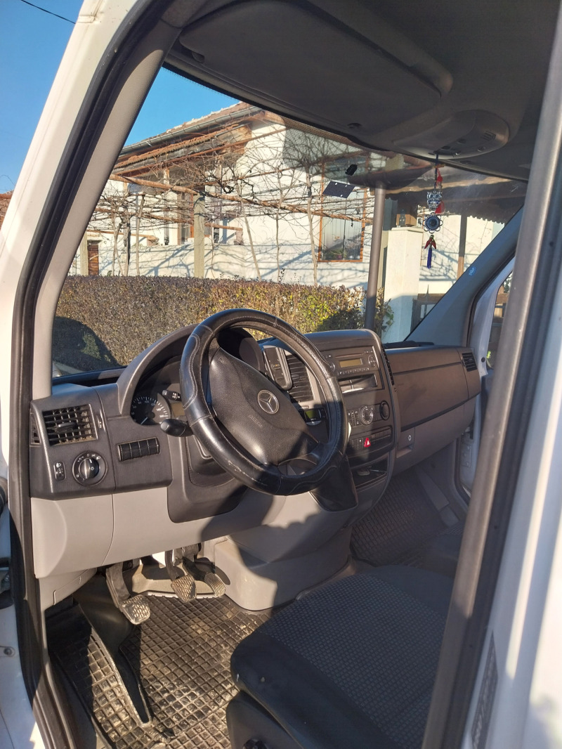 Mercedes-Benz Sprinter 213, снимка 11 - Бусове и автобуси - 46322333