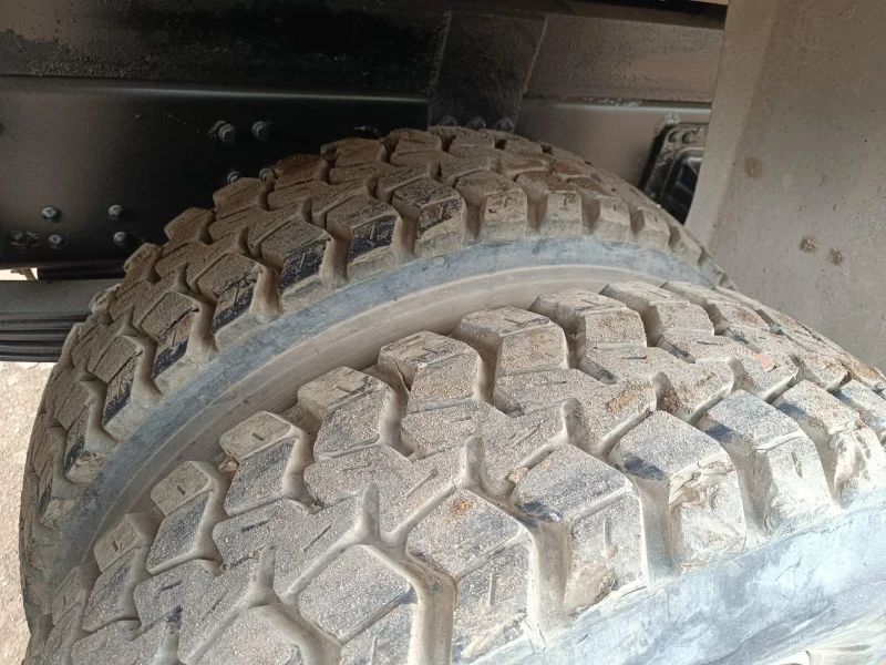 Volvo F10 С щипка грайфер, снимка 8 - Камиони - 52588297