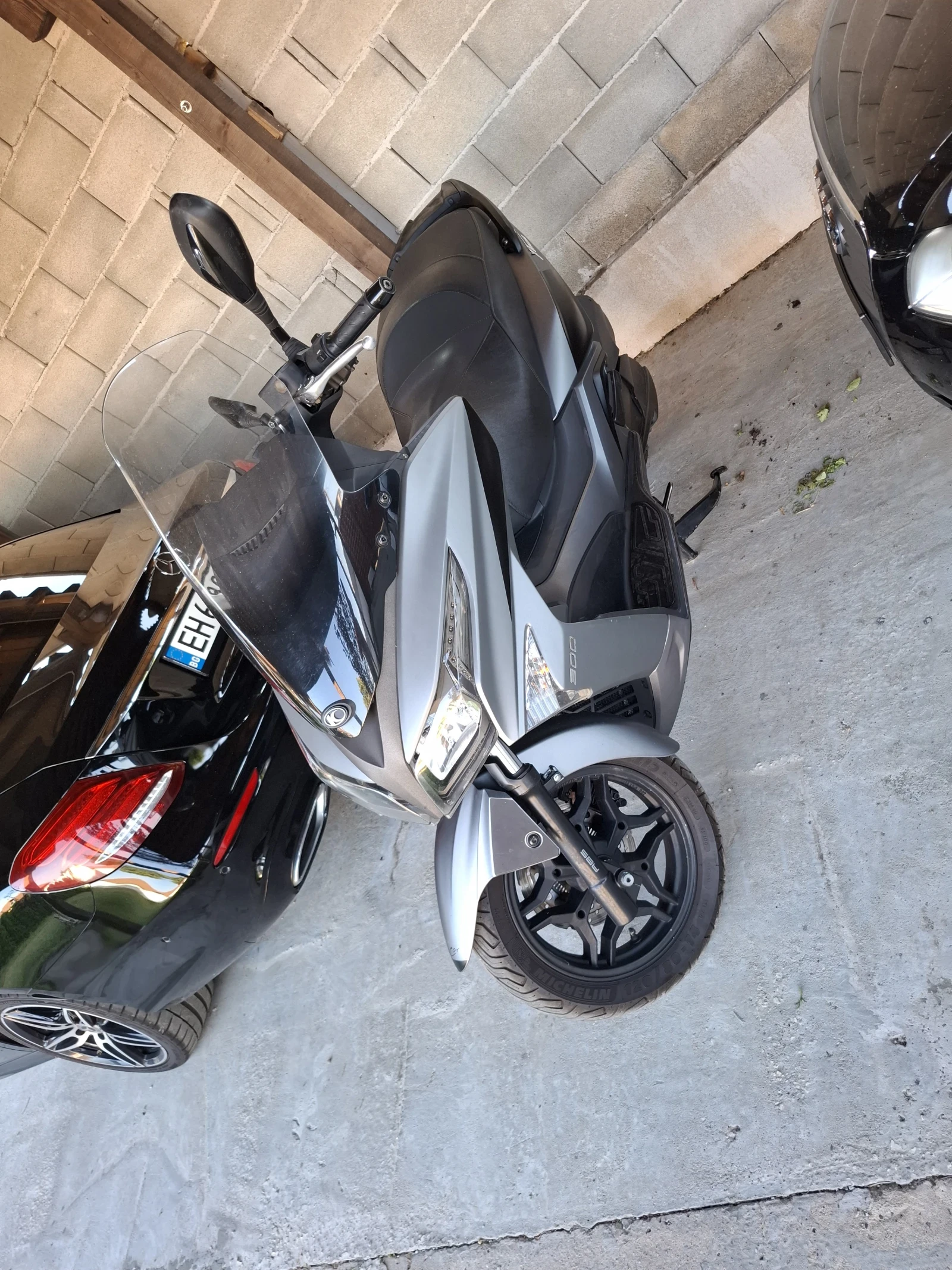 Kymco Xciting 300i - изображение 2