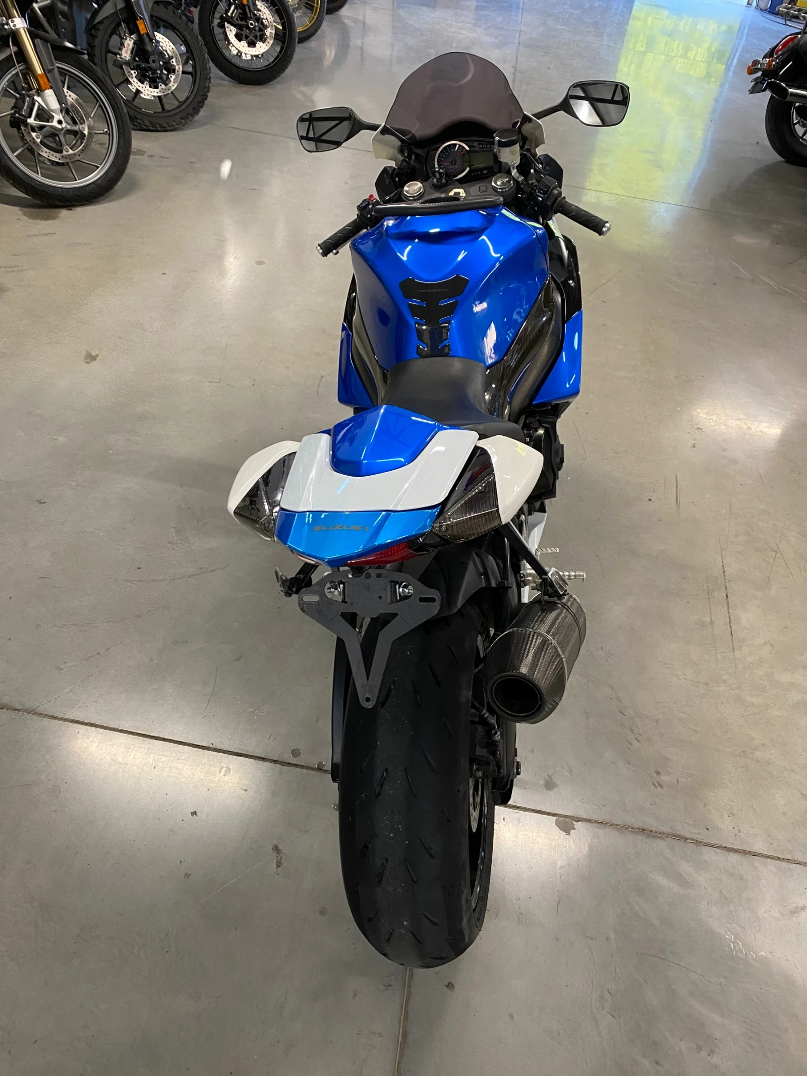 Suzuki Gsxr 1000 L0 - изображение 8